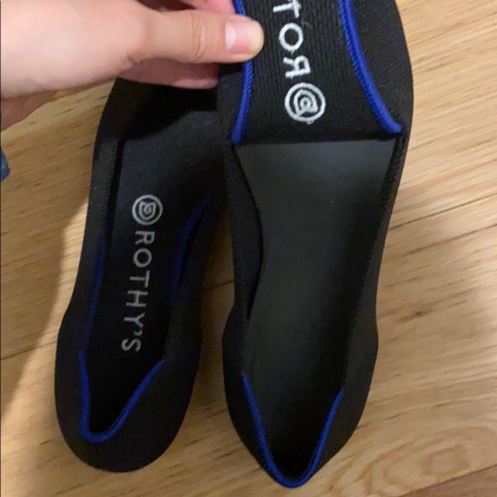 Black Rothy's pointed flats - Picture 3 of 8